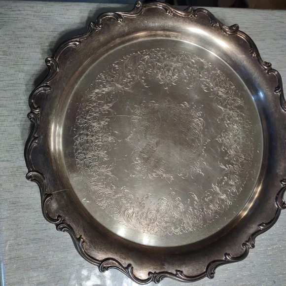 Webster Wilcox Silverplate Footed Joanne Pattern Round Serving Platter 7271 12" - Picture 1 of 4